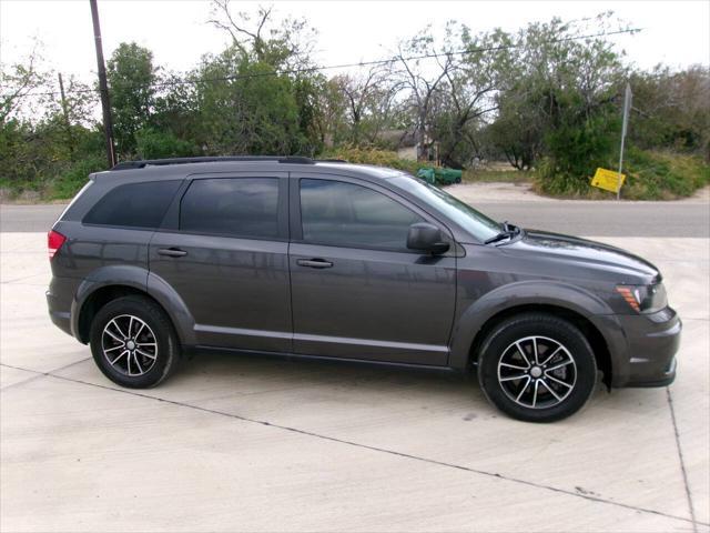 2017 dodge journey se