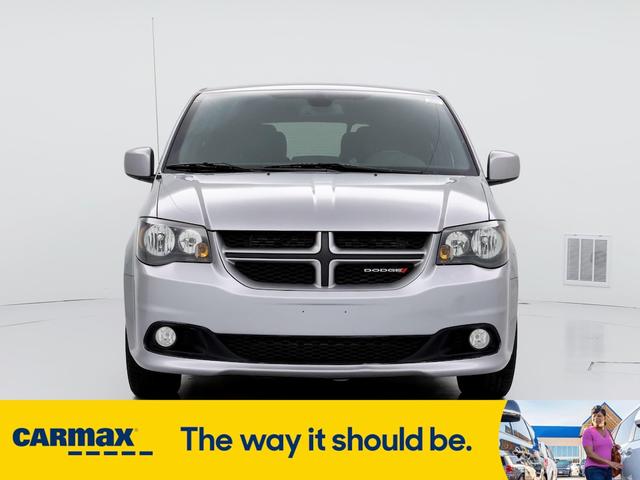 2019 dodge grand caravan gt