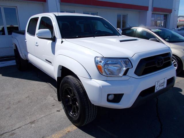 2014 toyota tacoma v6 4x4 v6 4dr double cab 6.1 ft lb 5a for sale in hammond, maine