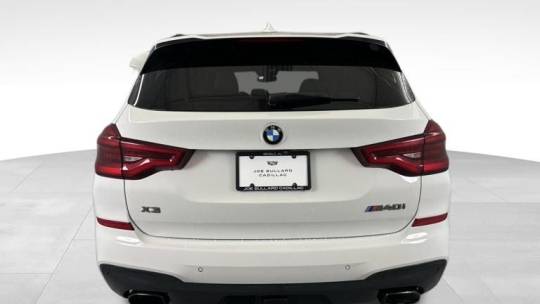 2019 BMW mi