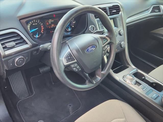 2019 ford fusion s