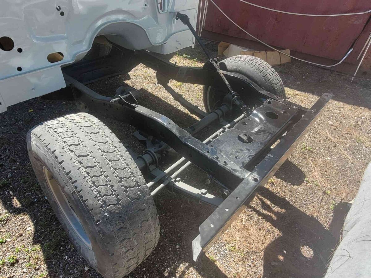 1977 jeep cj white