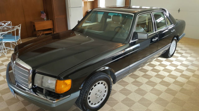 1989 mercedes benz 300se w126 near mint condition black/palamino