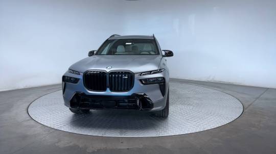 2025 BMW X7