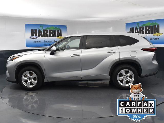 2023 toyota highlander le
