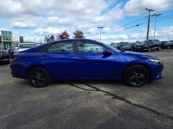 2021 hyundai elantra hybrid in secaucus, new jersey