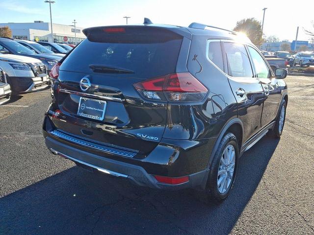 2018 nissan rogue sv