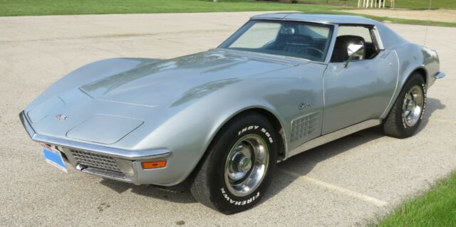 1970 chevrolet corvette coupe