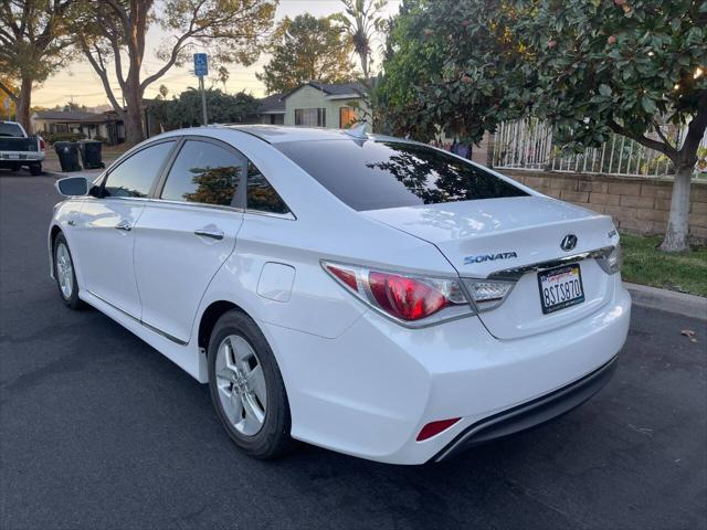 2012 hyundai sonata hybrid base