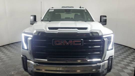 2024 GMC Sierra 2500hd pro
