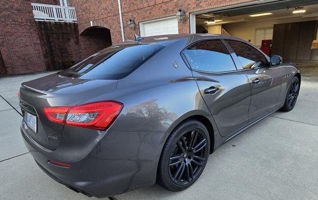 2018 maserati ghibli base