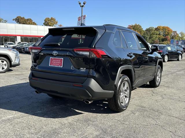 2022 toyota rav4 xle