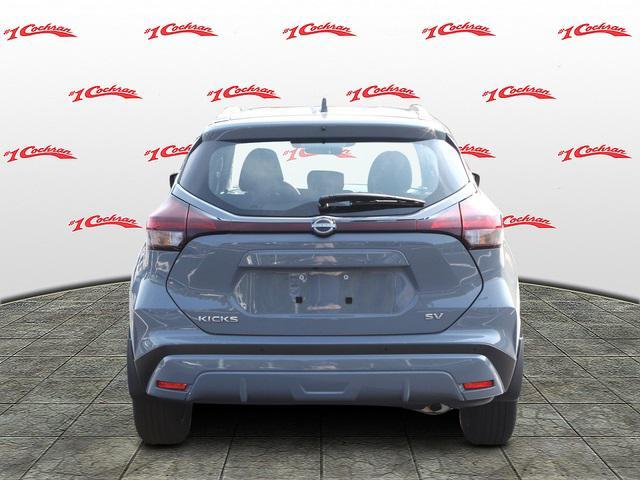2024 nissan kicks sv
