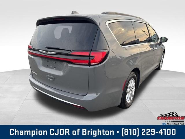 2022 chrysler pacifica touring-l