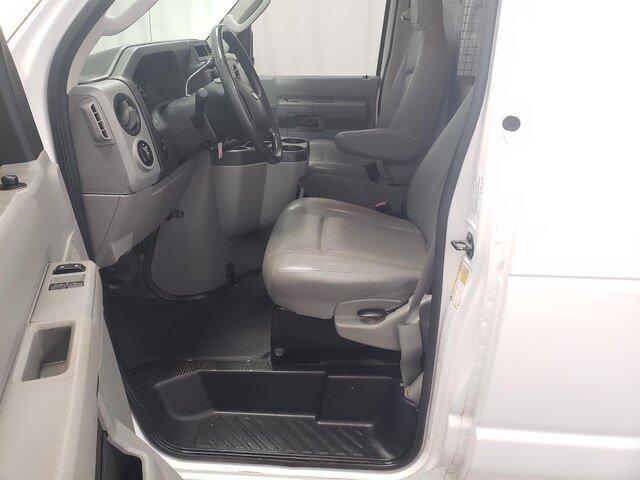 used 2013 ford e-150 and econoline 150 hutchinson, ks 67502 for sale in hutchinson, kansas