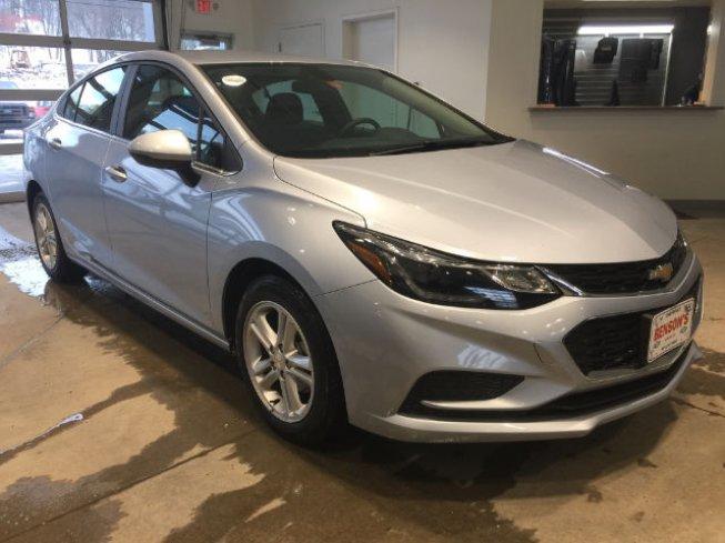 2017 chevrolet cruze lt sedan for sale in grahamville, vermont