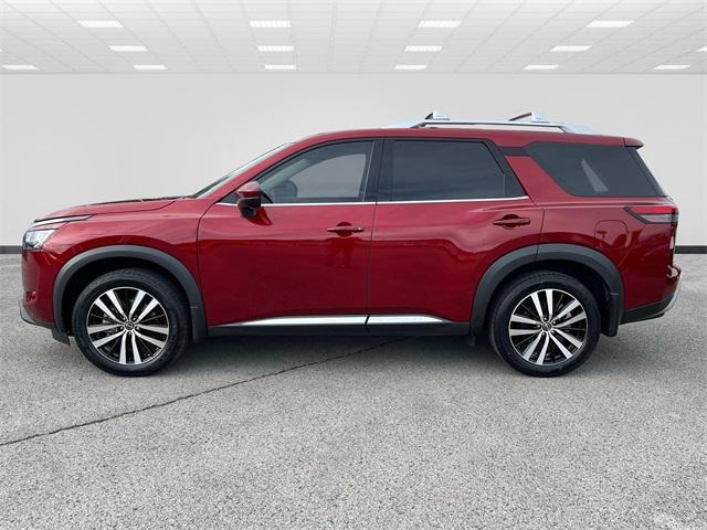 2023 nissan pathfinder platinum