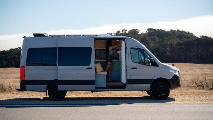 2021 mercedes-benz sprinter 2500