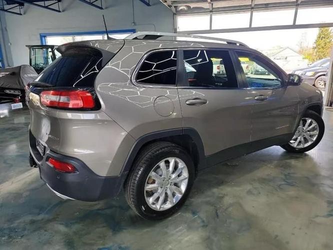 2017 jeep cherokee limited sport utility 4d in dearborn heights, michigan