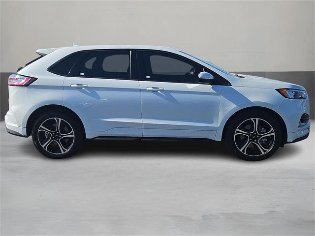 2020 ford edge st