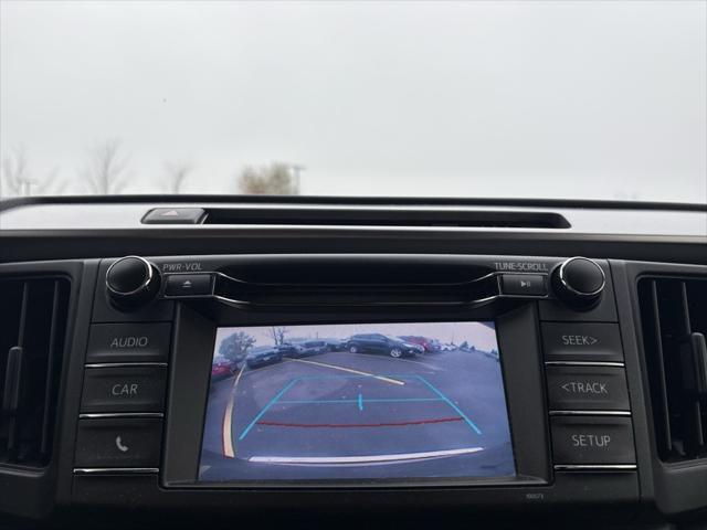 2018 toyota rav4 le