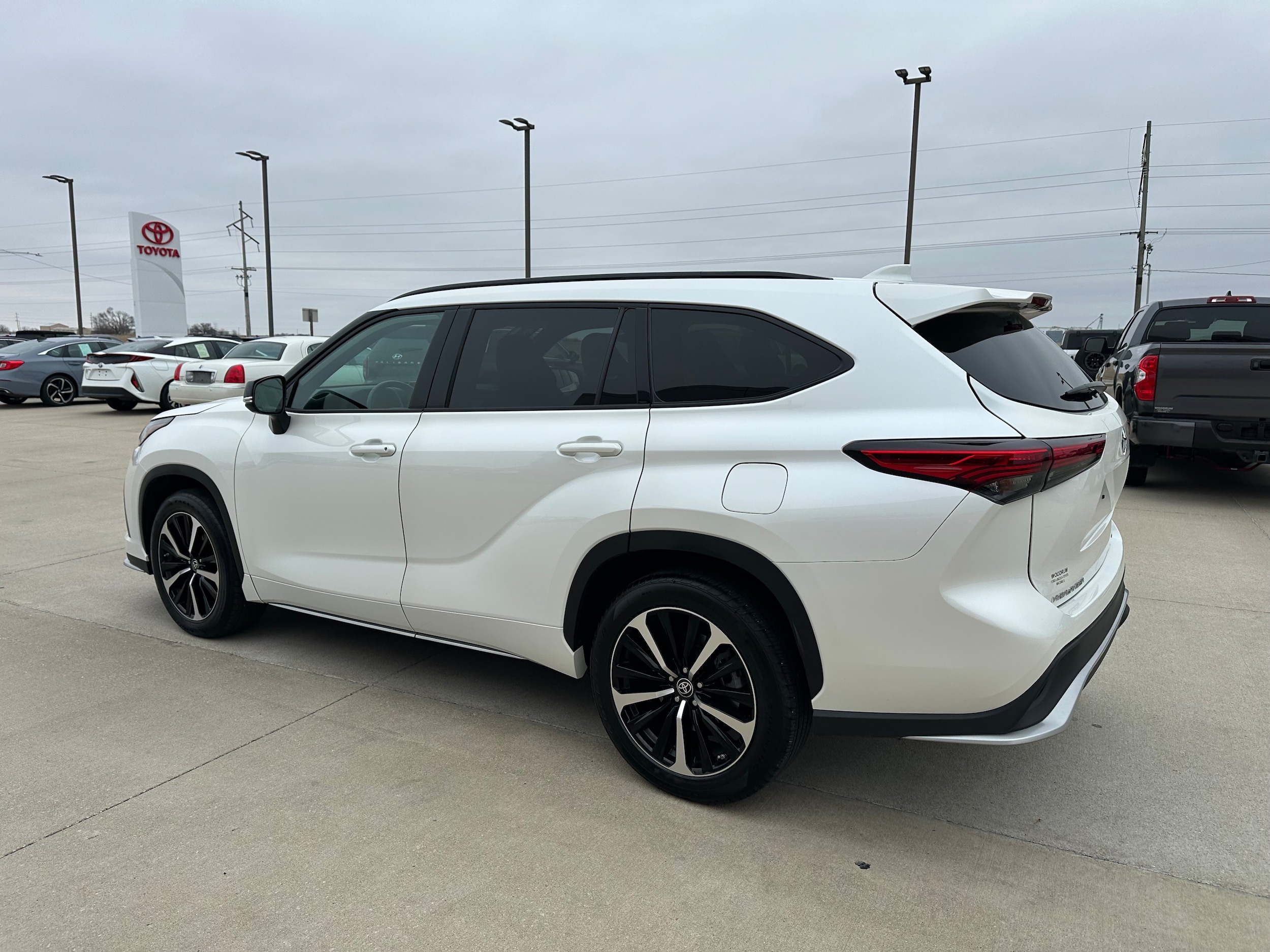 2021 toyota highlander