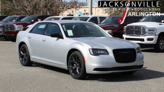 2023 Chrysler 300