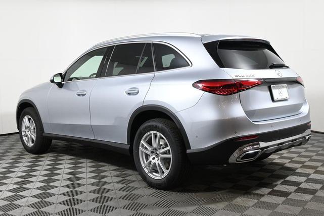 2025 mercedes-benz glc 300 base 4matic