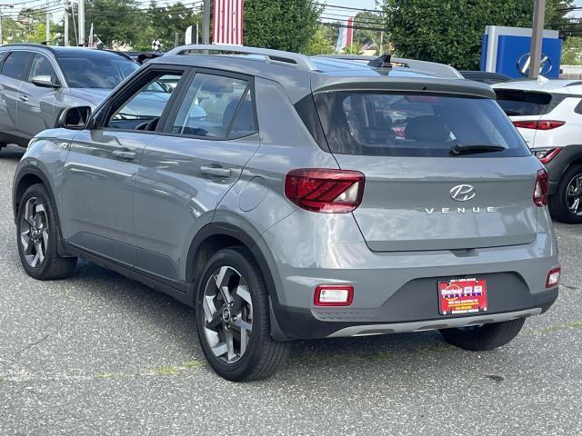 2021 hyundai venue sel