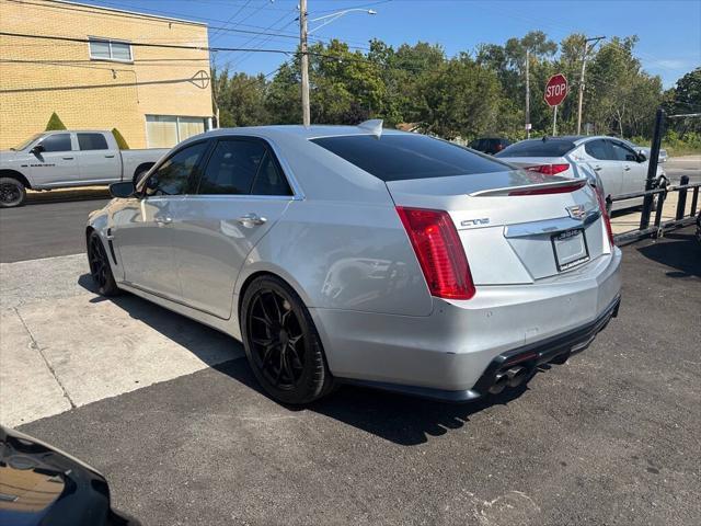 2016 cadillac cts-v base
