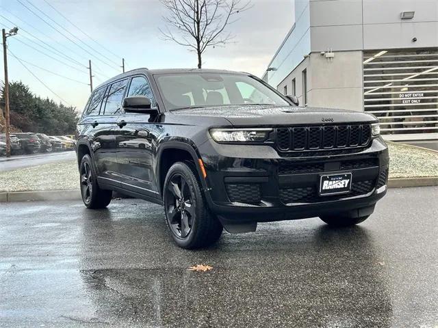2023 jeep grand cherokee l altitude 4x4