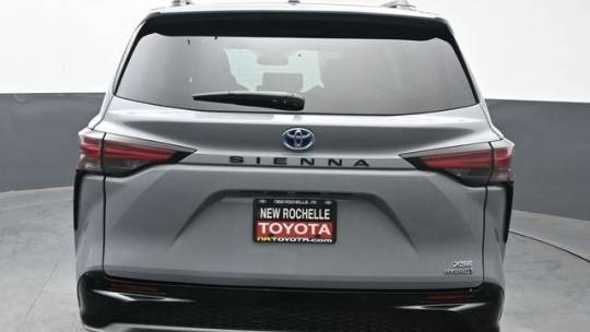 2023 Toyota Sienna