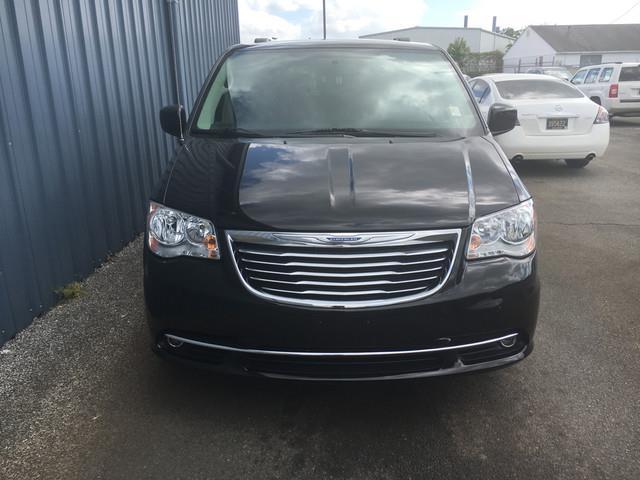 2016 chrysler town and country touring touring 4dr mini-van for sale in dover, delaware
