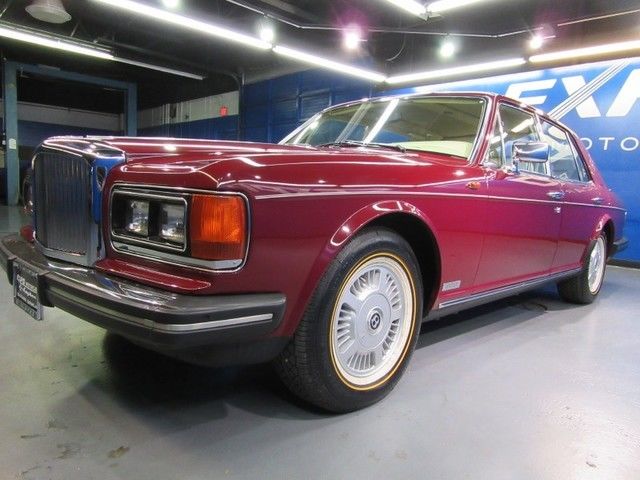 bentley mulsanne sedan pioneer navigation cd ipod wood trim leather