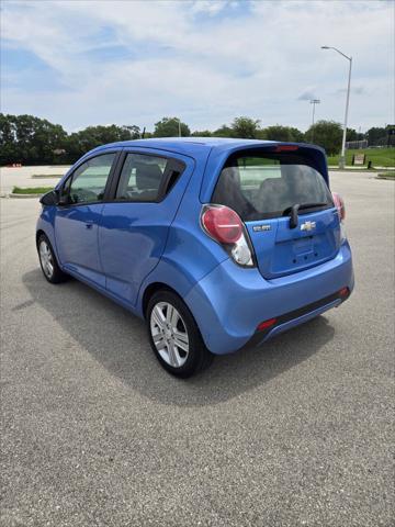 2013 chevrolet spark 1lt