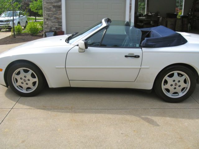 1990 porsche 944 s2 convertible 2-door 3.0l. excellent!!