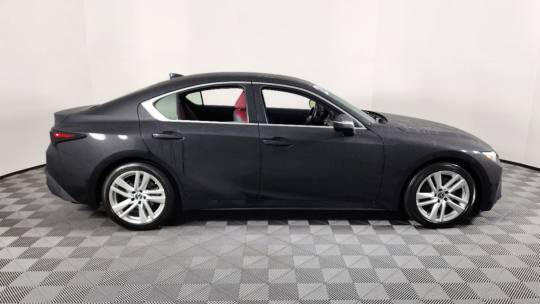 2021 Lexus IS