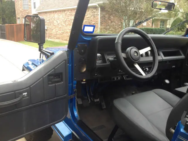 low miles (aprox. 118k). great condition