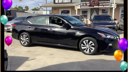 2020 Nissan Altima