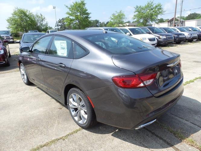 new 2016 chrysler 200 s laurel, ms 39440 for sale in choctaw, mississippi