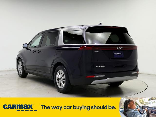 2023 kia carnival lx