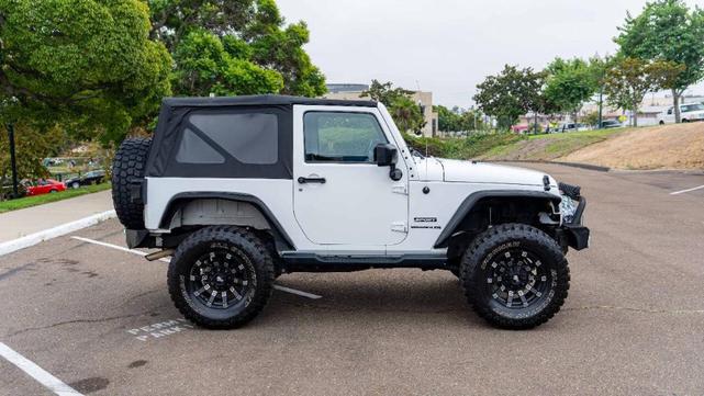 2016 jeep wrangler sport