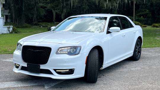 2021 Chrysler 300