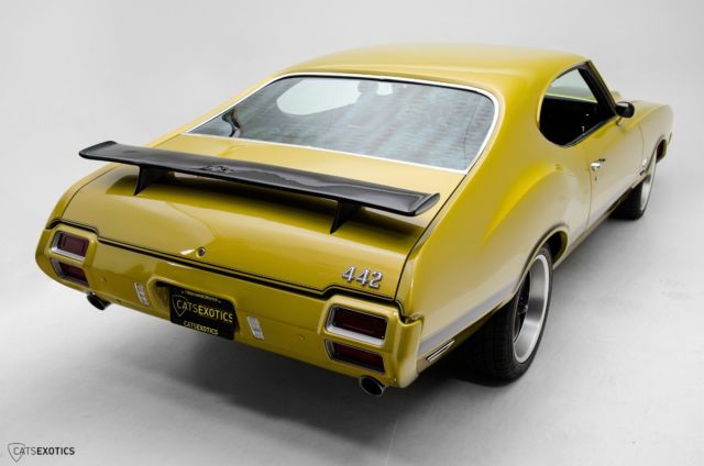 restoration completed 100 miles ago - matching numbers 445 v8 - air conditioning