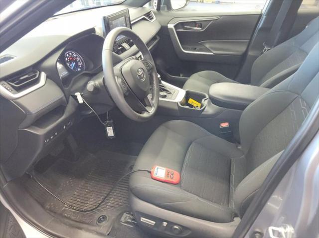 2022 toyota rav4 hybrid se