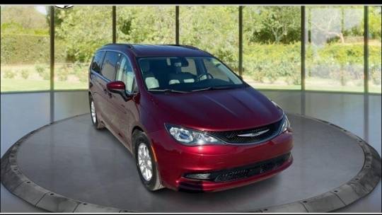 2021 Chrysler Voyager