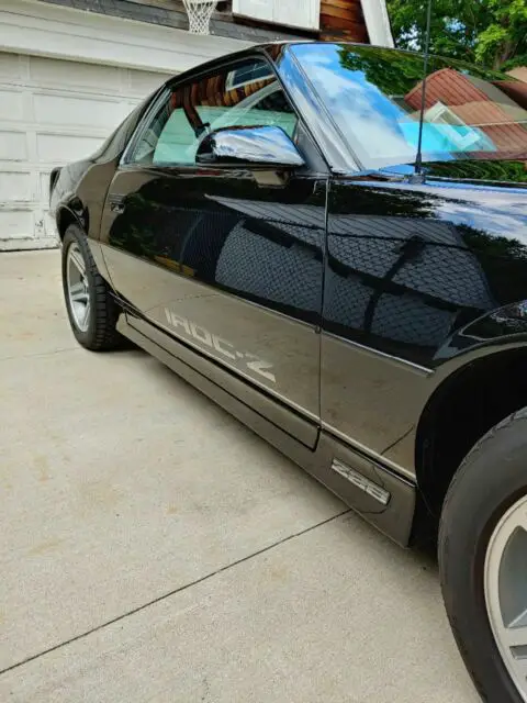 z 28 1987 chevrolet camaro iroc-z 5.0l