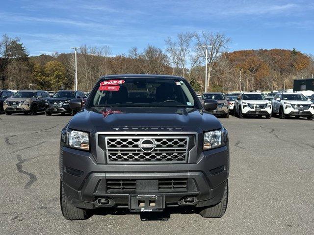2023 nissan frontier sv