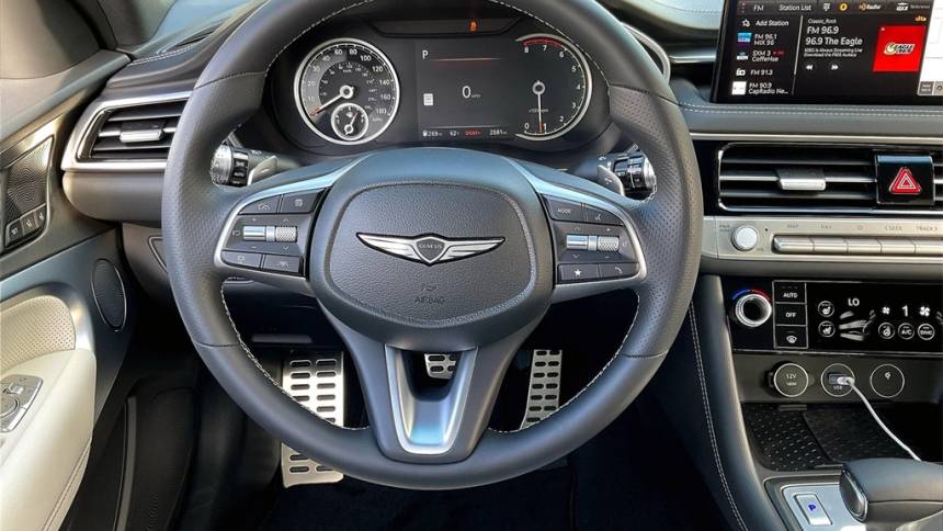 2024 genesis g70 2.5t