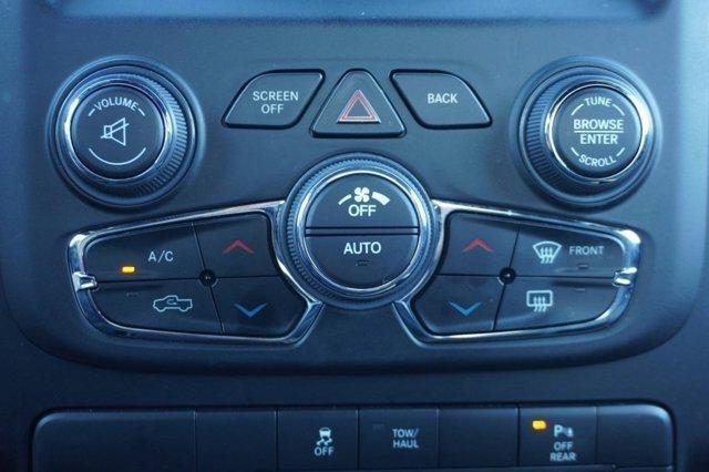 2022 ram 1500 classic warlock crew cab 4x4 5'7' box